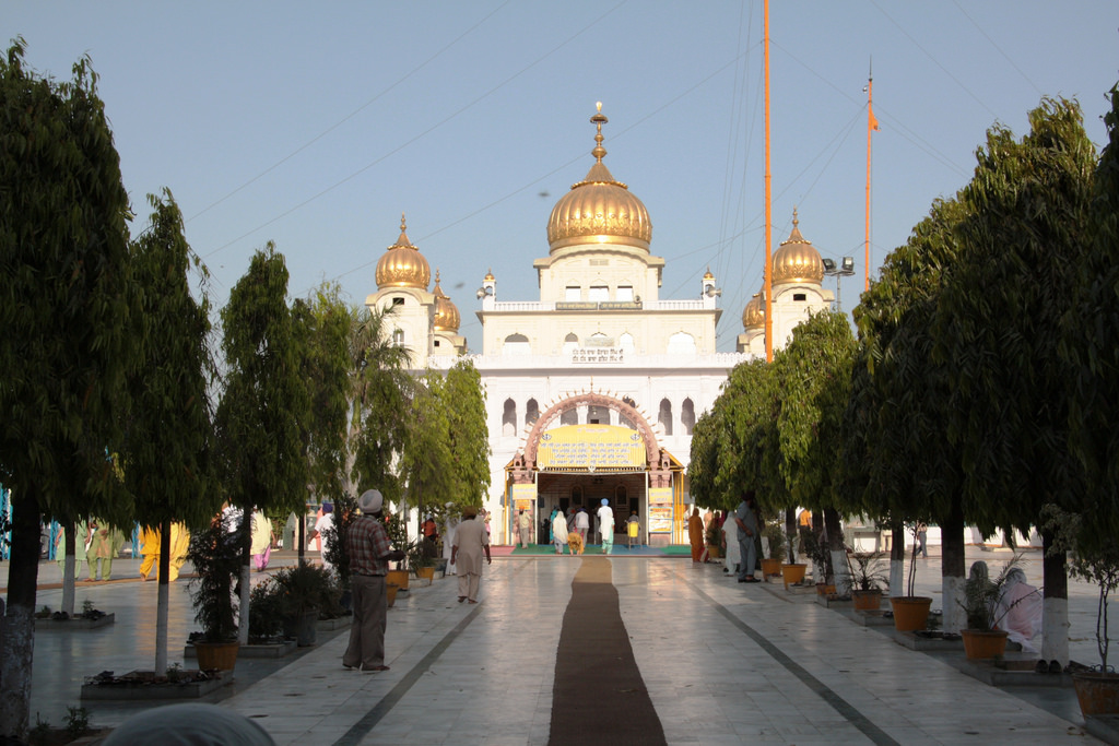 http://www.getbookcab.com/Admin/images/Fatehgarh sahib.jpg